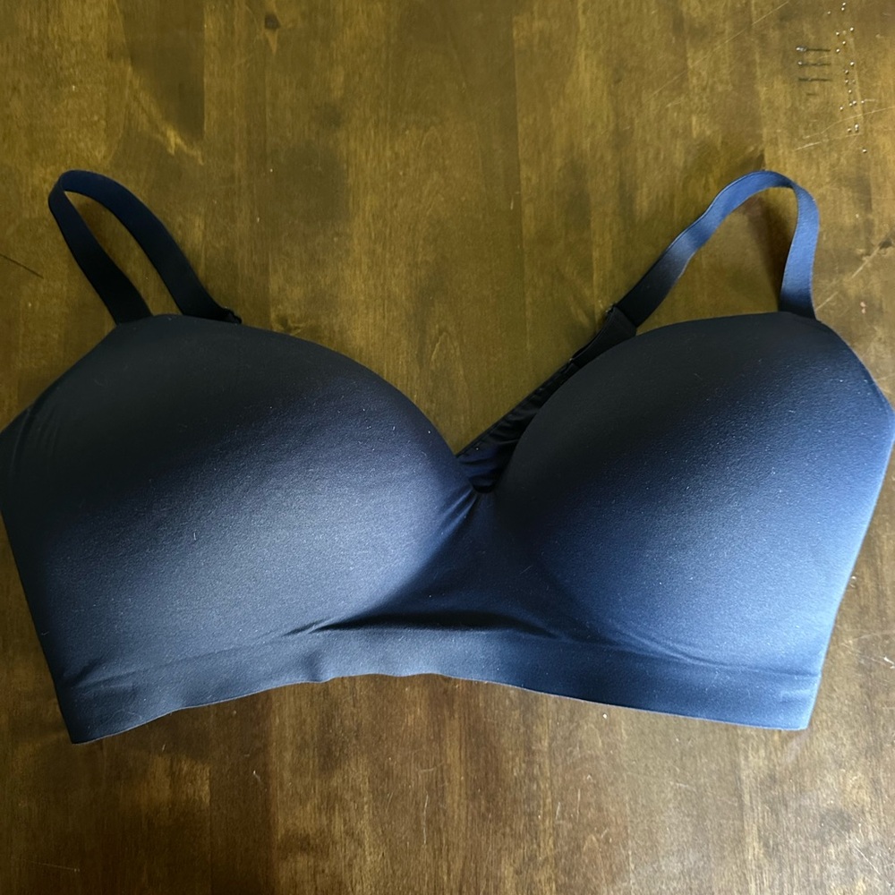 Soma Bra Enbliss Wireless Bra 42D Navy Blue Comfy Sexy Everyday T Shirt 💙